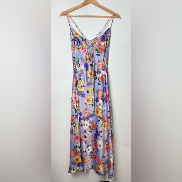 NWT ASTR The Label Gaia Floral Midi Dress Periwinkle - Picture 6 of 11